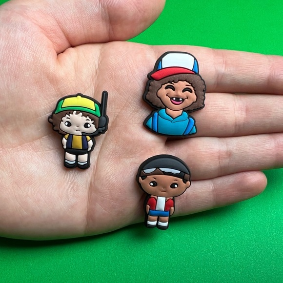 Stranger Things Crocs Shoe Charms Set of 13 Anime - jibbitz Charms - Picture 3 of 8